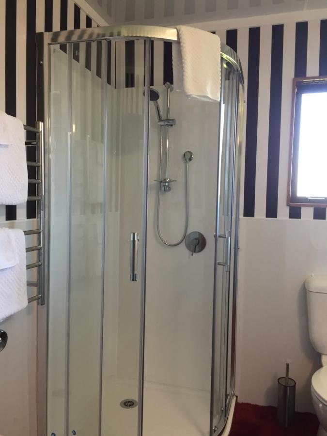 Ron And Tony'S Bed & Breakfast Tuatapere Екстер'єр фото