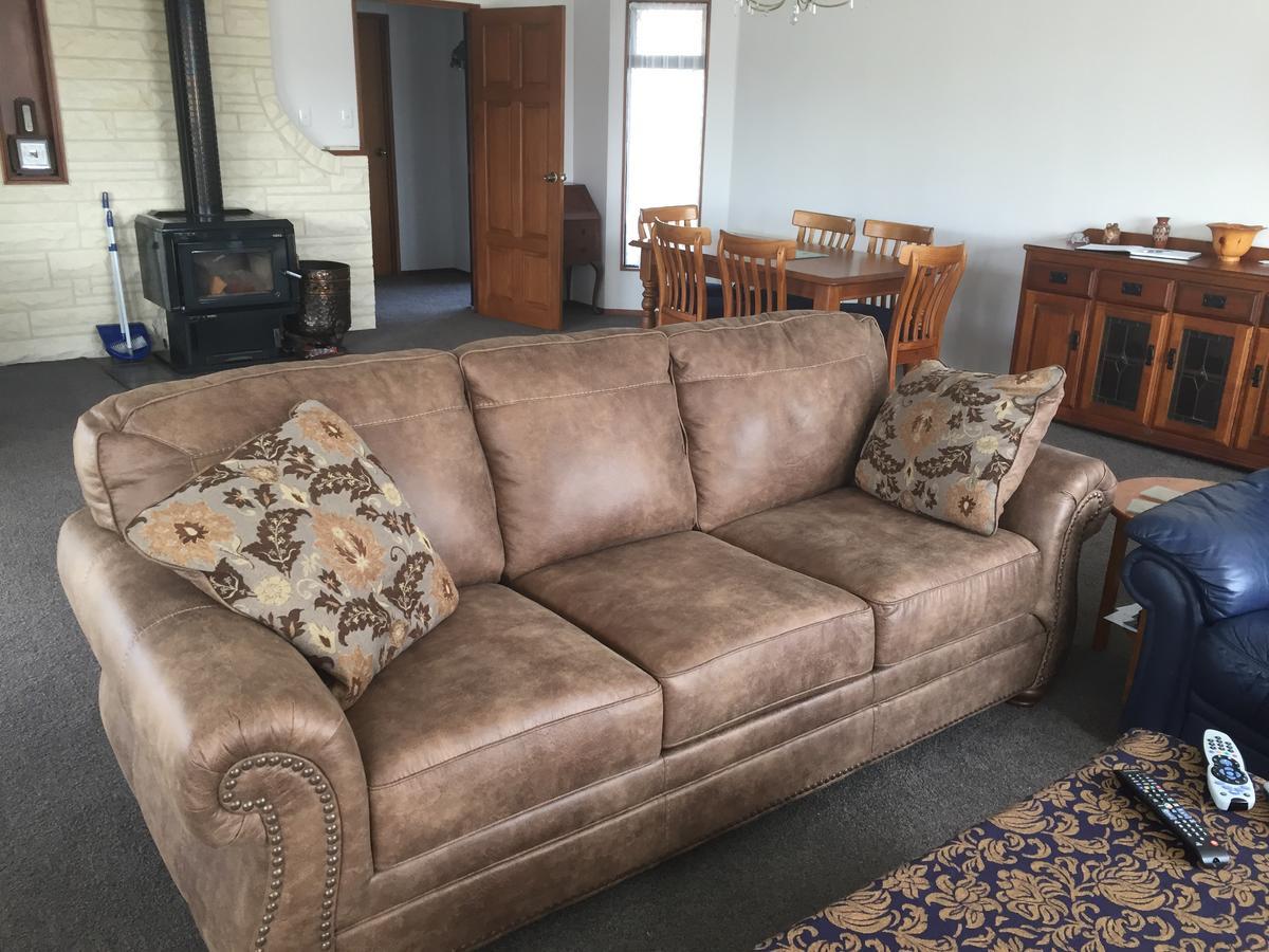 Ron And Tony'S Bed & Breakfast Tuatapere Екстер'єр фото